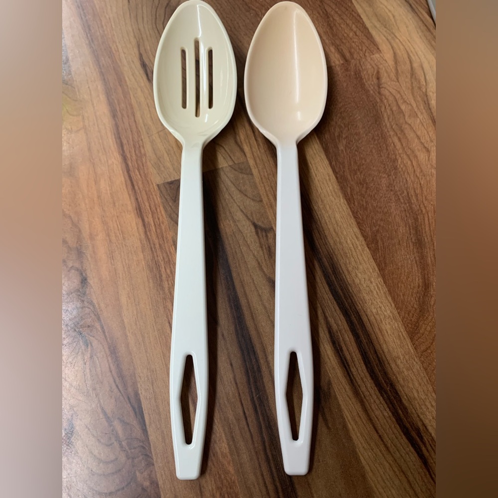 Vintage Tailor Made Nylon Almond Utensils 11.5" Slotted Spoon & Spoon Lot 2 USA